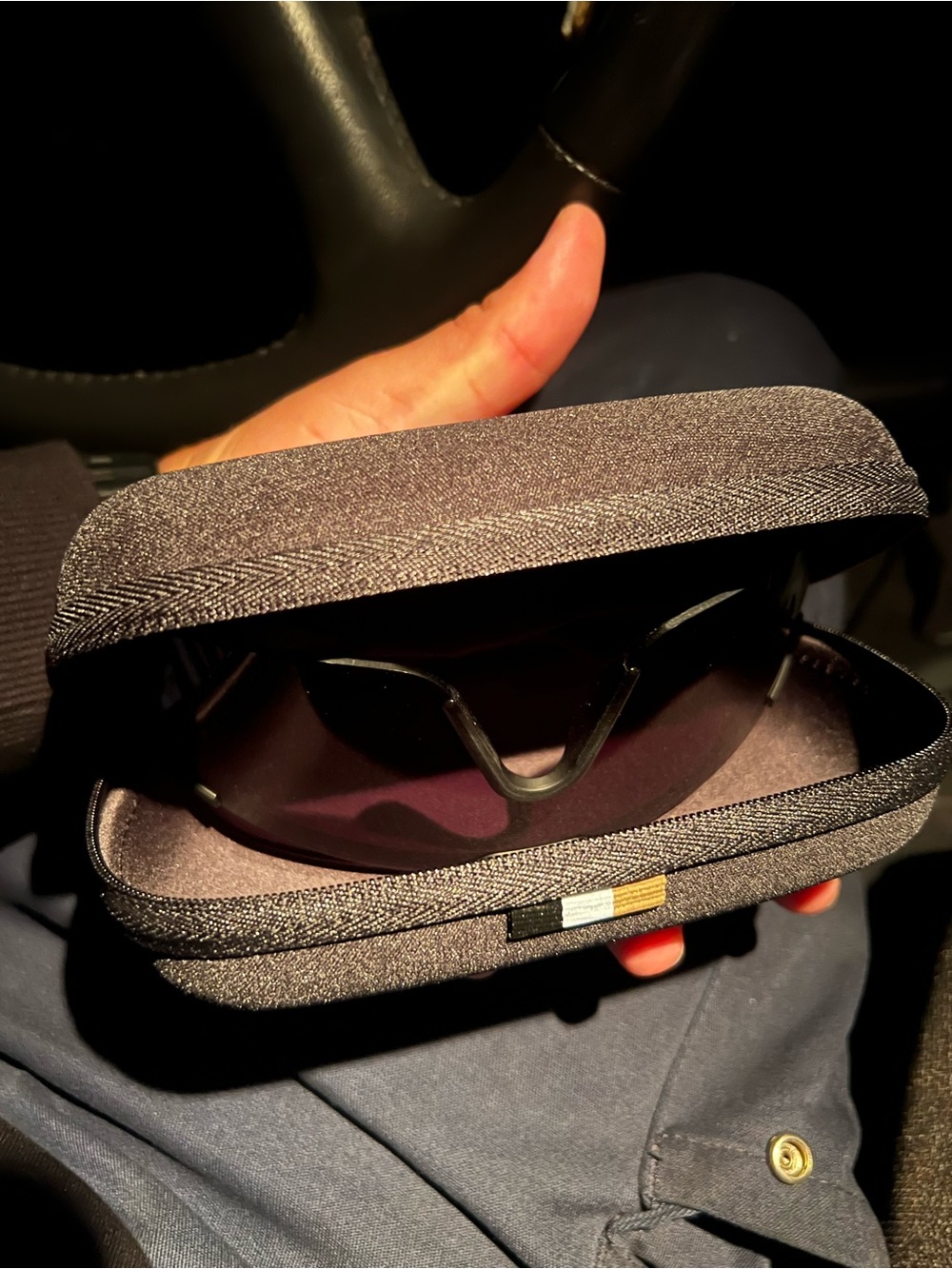 Hugo Boss Sunglasses - Picture 4 of 9
